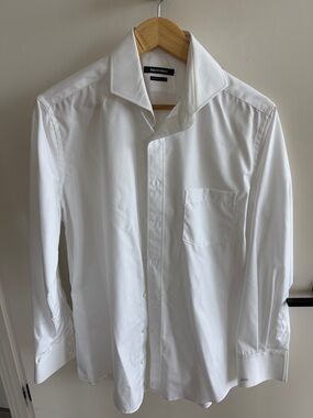 Indochino White Long-Sleeve Dress Shirt with Spread Collar and Chest Pocket